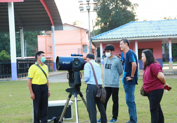 ภาพกิจกรรม  คณะวิทยาศาสตร์และเทคโนโลยี จัดกิจกรรมค่ายวิทยาศาสตร์เทคโนโลยีและดาราศาสตร์  โรงเรียนราชประชานุเคราะห์ 55