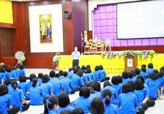 ภาพกิจกรรม  คณะวิทยาศาสตร์และเทคโนโลยี จัดกิจกรรมค่ายวิทยาศาสตร์เทคโนโลยีและดาราศาสตร์  โรงเรียนราชประชานุเคราะห์ 55