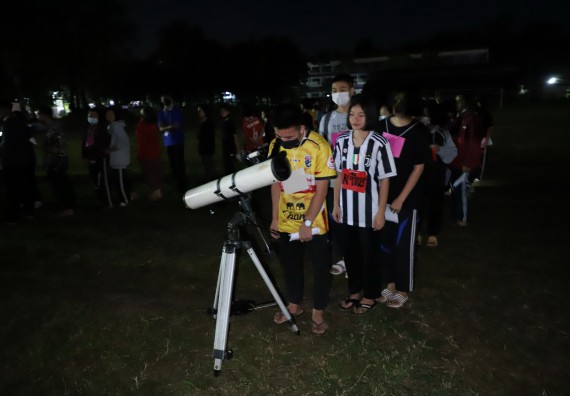 ภาพกิจกรรม  คณะวิทยาศาสตร์และเทคโนโลยี จัดกิจกรรมค่ายวิทยาศาสตร์เทคโนโลยีและดาราศาสตร์  โรงเรียนราชประชานุเคราะห์ 55