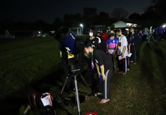 ภาพกิจกรรม  คณะวิทยาศาสตร์และเทคโนโลยี จัดกิจกรรมค่ายวิทยาศาสตร์เทคโนโลยีและดาราศาสตร์  โรงเรียนราชประชานุเคราะห์ 55