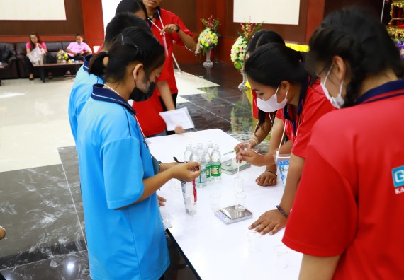 ภาพกิจกรรม  คณะวิทยาศาสตร์และเทคโนโลยี จัดกิจกรรมค่ายวิทยาศาสตร์เทคโนโลยีและดาราศาสตร์  โรงเรียนราชประชานุเคราะห์ 55