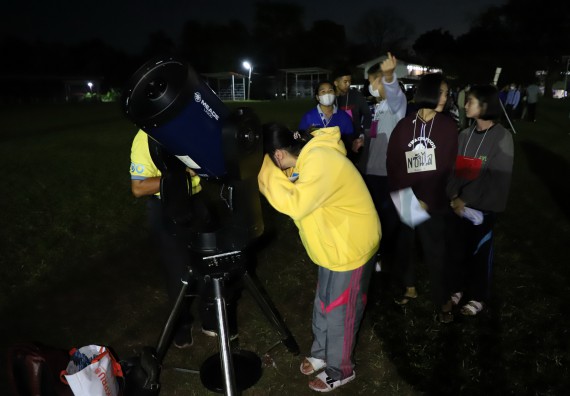 ภาพกิจกรรม  คณะวิทยาศาสตร์และเทคโนโลยี จัดกิจกรรมค่ายวิทยาศาสตร์เทคโนโลยีและดาราศาสตร์  โรงเรียนราชประชานุเคราะห์ 55