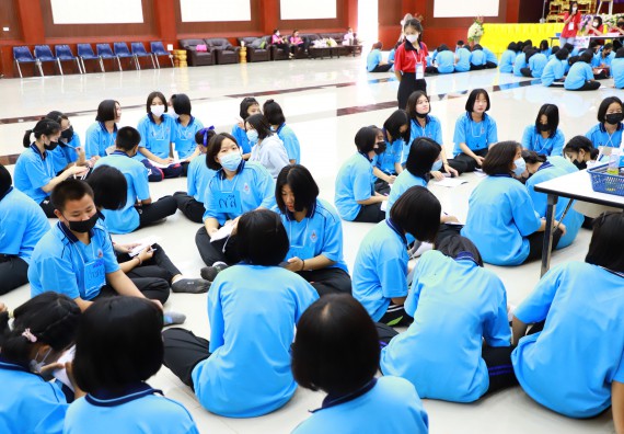 ภาพกิจกรรม  คณะวิทยาศาสตร์และเทคโนโลยี จัดกิจกรรมค่ายวิทยาศาสตร์เทคโนโลยีและดาราศาสตร์  โรงเรียนราชประชานุเคราะห์ 55