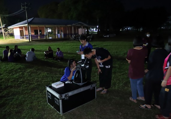 ภาพกิจกรรม  คณะวิทยาศาสตร์และเทคโนโลยี จัดกิจกรรมค่ายวิทยาศาสตร์เทคโนโลยีและดาราศาสตร์  โรงเรียนราชประชานุเคราะห์ 55