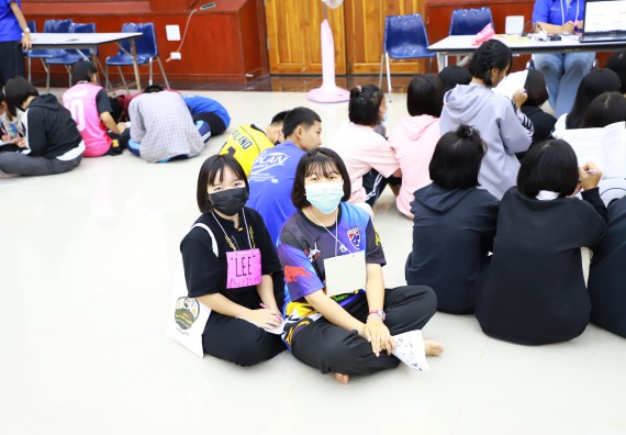 ภาพกิจกรรม  คณะวิทยาศาสตร์และเทคโนโลยี จัดกิจกรรมค่ายวิทยาศาสตร์เทคโนโลยีและดาราศาสตร์  โรงเรียนราชประชานุเคราะห์ 55