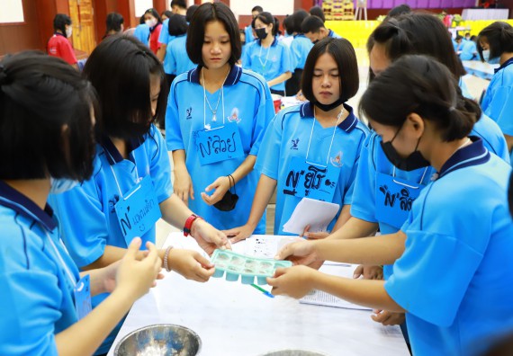 ภาพกิจกรรม  คณะวิทยาศาสตร์และเทคโนโลยี จัดกิจกรรมค่ายวิทยาศาสตร์เทคโนโลยีและดาราศาสตร์  โรงเรียนราชประชานุเคราะห์ 55