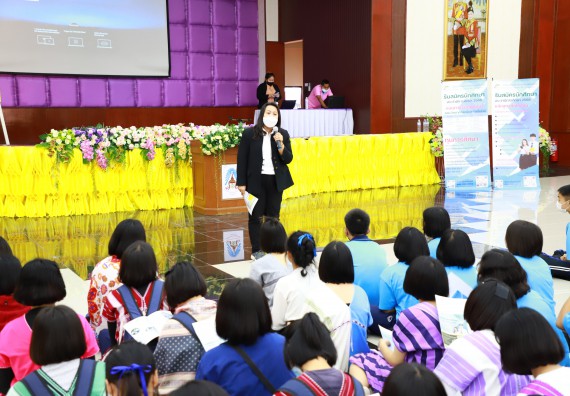 ภาพกิจกรรม  คณะวิทยาศาสตร์และเทคโนโลยี จัดกิจกรรมค่ายวิทยาศาสตร์เทคโนโลยีและดาราศาสตร์  โรงเรียนราชประชานุเคราะห์ 55