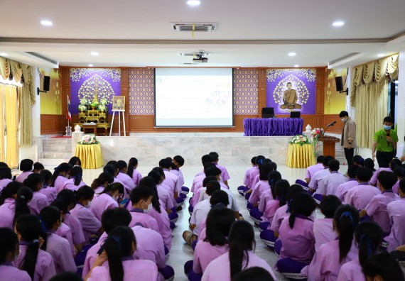 ภาพกิจกรรม  คณะวิทยาศาสตร์และเทคโนโลยี จัดกิจกรรมค่ายวิทยาศาสตร์สัญจร ปีการศึกษา 2565  โรงเรียนคลองขลุงราษฎร์รังสรรค์