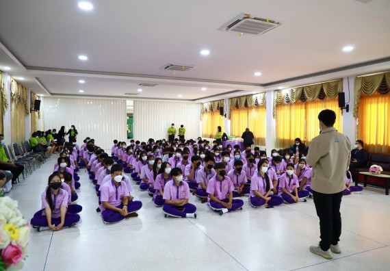 ภาพกิจกรรม  คณะวิทยาศาสตร์และเทคโนโลยี จัดกิจกรรมค่ายวิทยาศาสตร์สัญจร ปีการศึกษา 2565  โรงเรียนคลองขลุงราษฎร์รังสรรค์