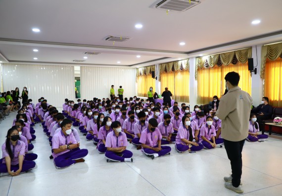 ภาพกิจกรรม  คณะวิทยาศาสตร์และเทคโนโลยี จัดกิจกรรมค่ายวิทยาศาสตร์สัญจร ปีการศึกษา 2565  โรงเรียนคลองขลุงราษฎร์รังสรรค์