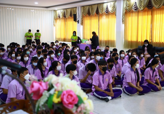 ภาพกิจกรรม  คณะวิทยาศาสตร์และเทคโนโลยี จัดกิจกรรมค่ายวิทยาศาสตร์สัญจร ปีการศึกษา 2565  โรงเรียนคลองขลุงราษฎร์รังสรรค์