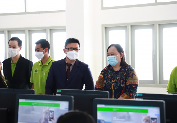 ภาพกิจกรรม  คณะวิทยาศาสตร์และเทคโนโลยี จัดกิจกรรมค่ายวิทยาศาสตร์สัญจร ปีการศึกษา 2565  โรงเรียนคลองขลุงราษฎร์รังสรรค์