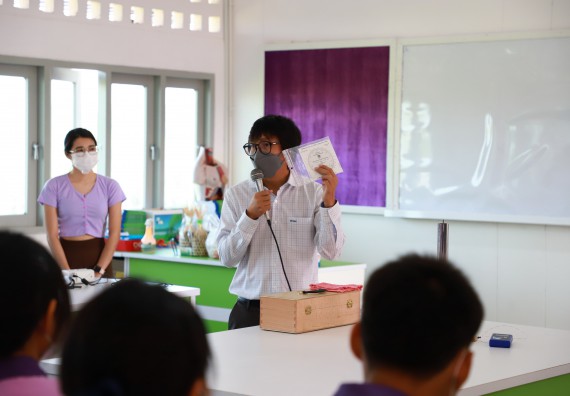 ภาพกิจกรรม  คณะวิทยาศาสตร์และเทคโนโลยี จัดกิจกรรมค่ายวิทยาศาสตร์สัญจร ปีการศึกษา 2565  โรงเรียนคลองขลุงราษฎร์รังสรรค์