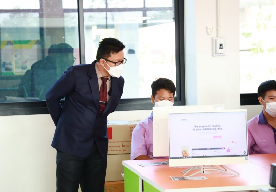 ภาพกิจกรรม  คณะวิทยาศาสตร์และเทคโนโลยี จัดกิจกรรมค่ายวิทยาศาสตร์สัญจร ปีการศึกษา 2565  โรงเรียนคลองขลุงราษฎร์รังสรรค์