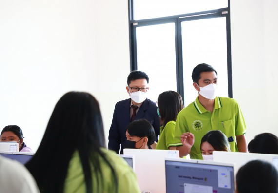 ภาพกิจกรรม  คณะวิทยาศาสตร์และเทคโนโลยี จัดกิจกรรมค่ายวิทยาศาสตร์สัญจร ปีการศึกษา 2565  โรงเรียนคลองขลุงราษฎร์รังสรรค์