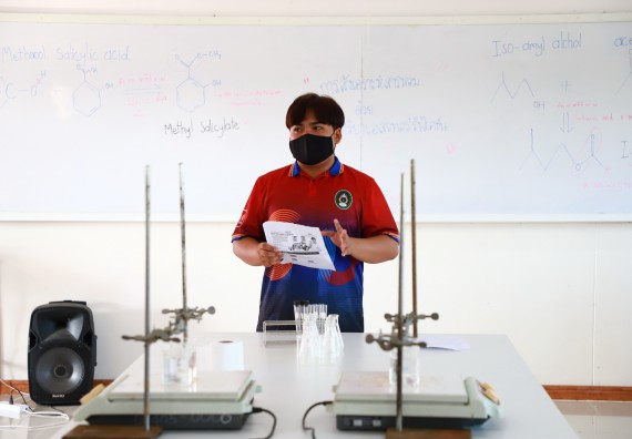 ภาพกิจกรรม  คณะวิทยาศาสตร์และเทคโนโลยี จัดกิจกรรมค่ายวิทยาศาสตร์สัญจร ปีการศึกษา 2565  โรงเรียนคลองขลุงราษฎร์รังสรรค์