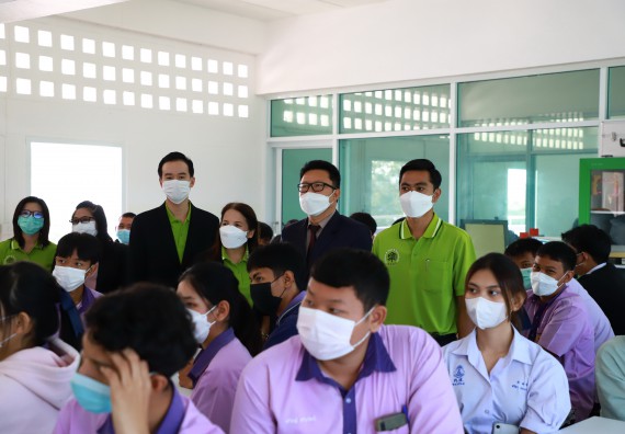 ภาพกิจกรรม  คณะวิทยาศาสตร์และเทคโนโลยี จัดกิจกรรมค่ายวิทยาศาสตร์สัญจร ปีการศึกษา 2565  โรงเรียนคลองขลุงราษฎร์รังสรรค์