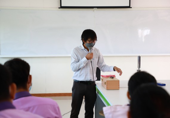 ภาพกิจกรรม  คณะวิทยาศาสตร์และเทคโนโลยี จัดกิจกรรมค่ายวิทยาศาสตร์สัญจร ปีการศึกษา 2565  โรงเรียนคลองขลุงราษฎร์รังสรรค์