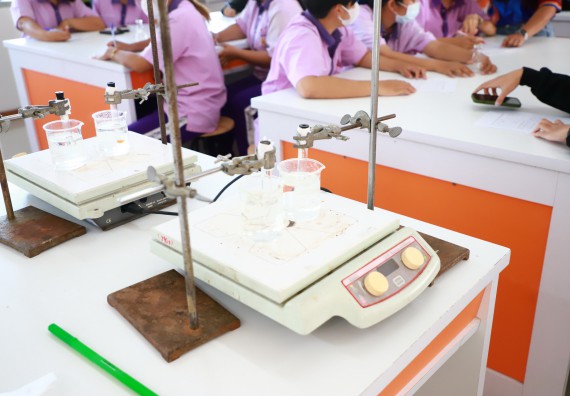 ภาพกิจกรรม  คณะวิทยาศาสตร์และเทคโนโลยี จัดกิจกรรมค่ายวิทยาศาสตร์สัญจร ปีการศึกษา 2565  โรงเรียนคลองขลุงราษฎร์รังสรรค์