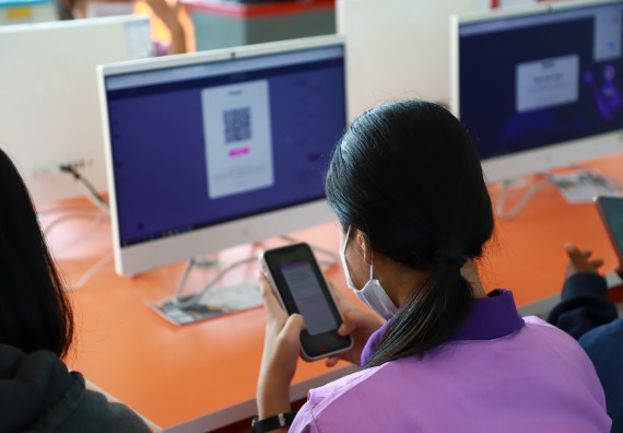 ภาพกิจกรรม  คณะวิทยาศาสตร์และเทคโนโลยี จัดกิจกรรมค่ายวิทยาศาสตร์สัญจร ปีการศึกษา 2565  โรงเรียนคลองขลุงราษฎร์รังสรรค์