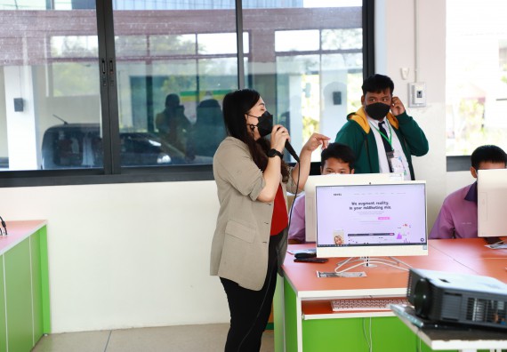 ภาพกิจกรรม  คณะวิทยาศาสตร์และเทคโนโลยี จัดกิจกรรมค่ายวิทยาศาสตร์สัญจร ปีการศึกษา 2565  โรงเรียนคลองขลุงราษฎร์รังสรรค์