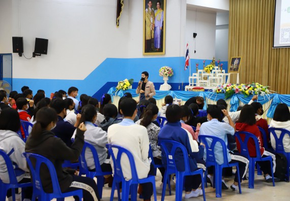 ภาพกิจกรรม  คณะวิทยาศาสตร์และเทคโนโลยี จัดกิจกรรมค่ายวิทยาศาสตร์สัญจร  โรงเรียนพิไกรวิทยา