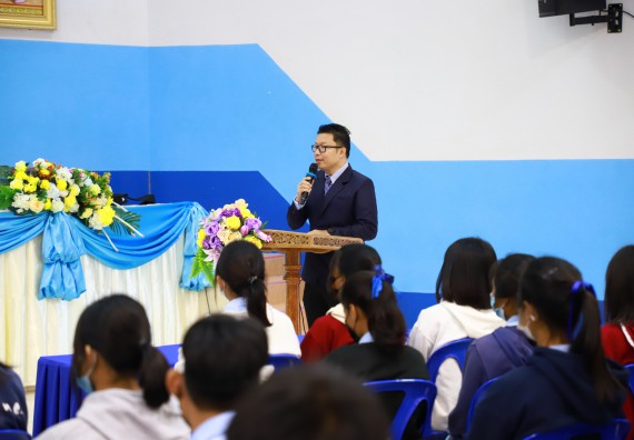 ภาพกิจกรรม  คณะวิทยาศาสตร์และเทคโนโลยี จัดกิจกรรมค่ายวิทยาศาสตร์สัญจร  โรงเรียนพิไกรวิทยา