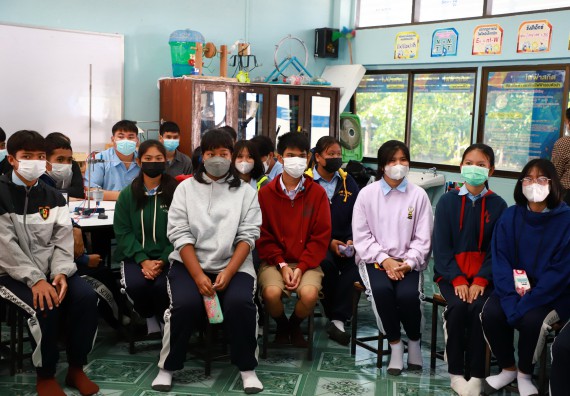 ภาพกิจกรรม  คณะวิทยาศาสตร์และเทคโนโลยี จัดกิจกรรมค่ายวิทยาศาสตร์สัญจร  โรงเรียนพิไกรวิทยา