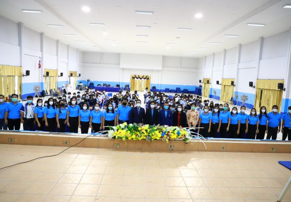 ภาพกิจกรรม  คณะวิทยาศาสตร์และเทคโนโลยี จัดกิจกรรมค่ายวิทยาศาสตร์สัญจร  โรงเรียนพิไกรวิทยา