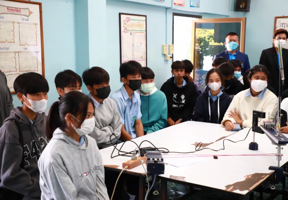 ภาพกิจกรรม  คณะวิทยาศาสตร์และเทคโนโลยี จัดกิจกรรมค่ายวิทยาศาสตร์สัญจร  โรงเรียนพิไกรวิทยา