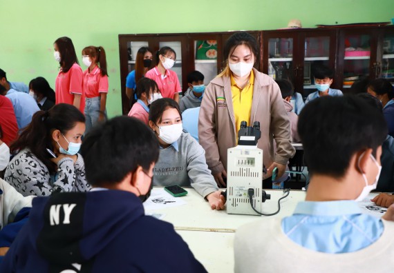 ภาพกิจกรรม  คณะวิทยาศาสตร์และเทคโนโลยี จัดกิจกรรมค่ายวิทยาศาสตร์สัญจร  โรงเรียนพิไกรวิทยา
