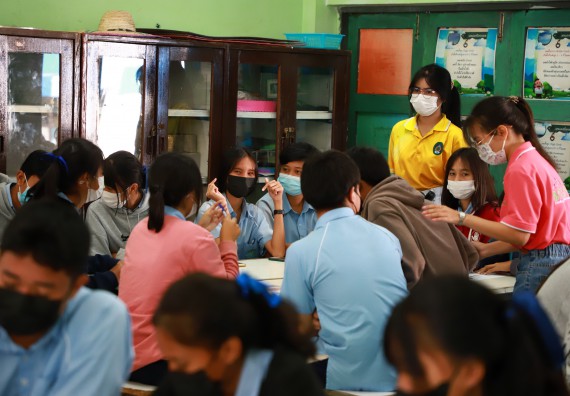 ภาพกิจกรรม  คณะวิทยาศาสตร์และเทคโนโลยี จัดกิจกรรมค่ายวิทยาศาสตร์สัญจร  โรงเรียนพิไกรวิทยา