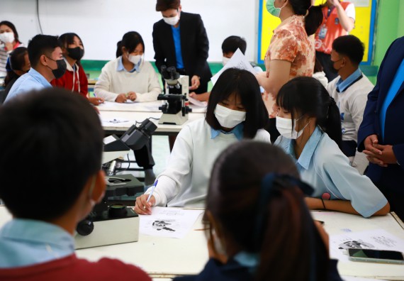 ภาพกิจกรรม  คณะวิทยาศาสตร์และเทคโนโลยี จัดกิจกรรมค่ายวิทยาศาสตร์สัญจร  โรงเรียนพิไกรวิทยา