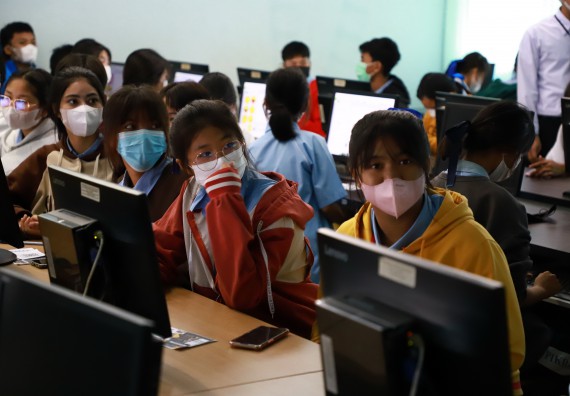 ภาพกิจกรรม  คณะวิทยาศาสตร์และเทคโนโลยี จัดกิจกรรมค่ายวิทยาศาสตร์สัญจร  โรงเรียนพิไกรวิทยา