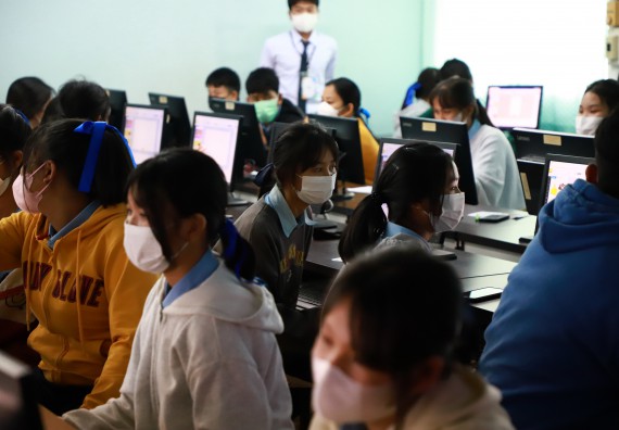 ภาพกิจกรรม  คณะวิทยาศาสตร์และเทคโนโลยี จัดกิจกรรมค่ายวิทยาศาสตร์สัญจร  โรงเรียนพิไกรวิทยา