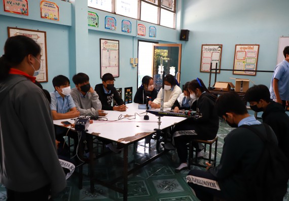 ภาพกิจกรรม  คณะวิทยาศาสตร์และเทคโนโลยี จัดกิจกรรมค่ายวิทยาศาสตร์สัญจร  โรงเรียนพิไกรวิทยา