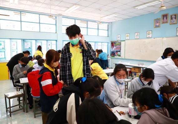 ภาพกิจกรรม  คณะวิทยาศาสตร์และเทคโนโลยี จัดกิจกรรมค่ายวิทยาศาสตร์สัญจร  โรงเรียนพิไกรวิทยา