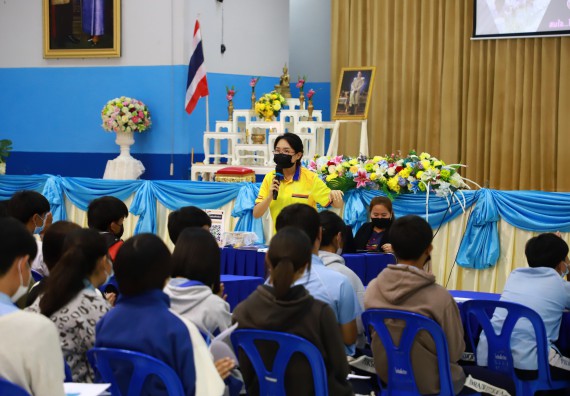 ภาพกิจกรรม  คณะวิทยาศาสตร์และเทคโนโลยี จัดกิจกรรมค่ายวิทยาศาสตร์สัญจร  โรงเรียนพิไกรวิทยา