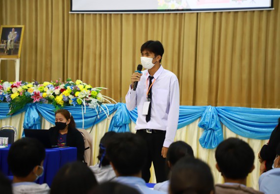 ภาพกิจกรรม  คณะวิทยาศาสตร์และเทคโนโลยี จัดกิจกรรมค่ายวิทยาศาสตร์สัญจร  โรงเรียนพิไกรวิทยา