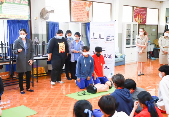 ภาพกิจกรรม  คณะวิทยาศาสตร์และเทคโนโลยี จัดกิจกรรมค่ายวิทยาศาสตร์สัญจร   โรงเรียนเฉลิมพระเกียรติสมเด็จพระศรีนครินทร์ กำแพงเพชรฯ