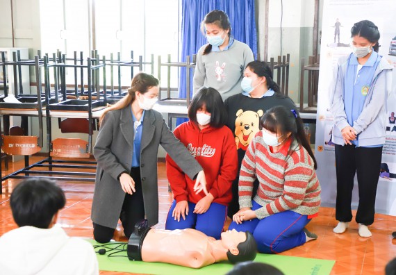 ภาพกิจกรรม  คณะวิทยาศาสตร์และเทคโนโลยี จัดกิจกรรมค่ายวิทยาศาสตร์สัญจร   โรงเรียนเฉลิมพระเกียรติสมเด็จพระศรีนครินทร์ กำแพงเพชรฯ