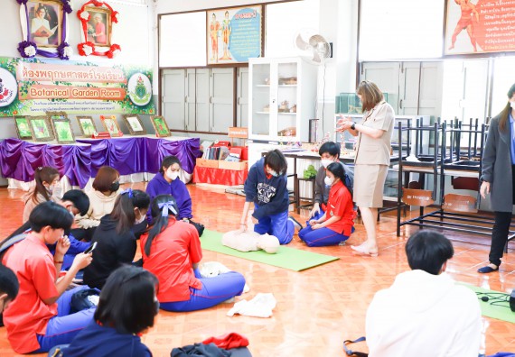 ภาพกิจกรรม  คณะวิทยาศาสตร์และเทคโนโลยี จัดกิจกรรมค่ายวิทยาศาสตร์สัญจร   โรงเรียนเฉลิมพระเกียรติสมเด็จพระศรีนครินทร์ กำแพงเพชรฯ