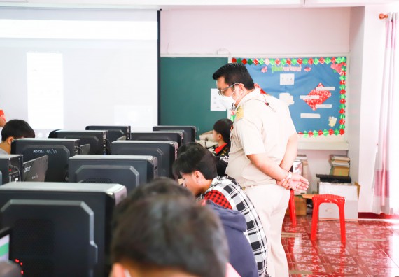 ภาพกิจกรรม  คณะวิทยาศาสตร์และเทคโนโลยี จัดกิจกรรมค่ายวิทยาศาสตร์สัญจร   โรงเรียนเฉลิมพระเกียรติสมเด็จพระศรีนครินทร์ กำแพงเพชรฯ