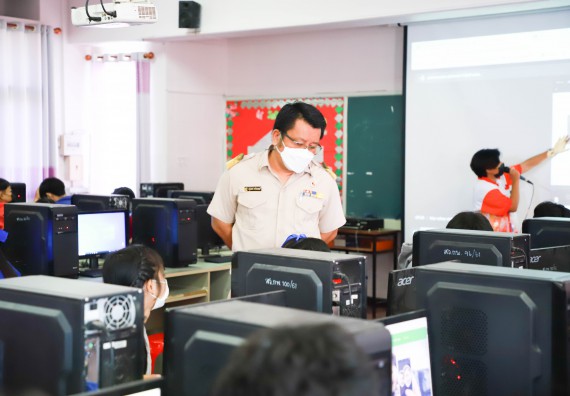 ภาพกิจกรรม  คณะวิทยาศาสตร์และเทคโนโลยี จัดกิจกรรมค่ายวิทยาศาสตร์สัญจร   โรงเรียนเฉลิมพระเกียรติสมเด็จพระศรีนครินทร์ กำแพงเพชรฯ