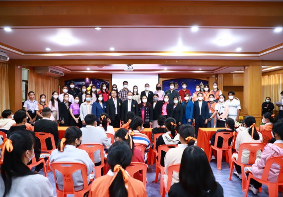 ภาพกิจกรรม  คณะวิทยาศาสตร์และเทคโนโลยี จัดกิจกรรมค่ายวิทยาศาสตร์สัญจร ปีการศึกษา 2565  โรงเรียนปางศิลาทองศึกษา