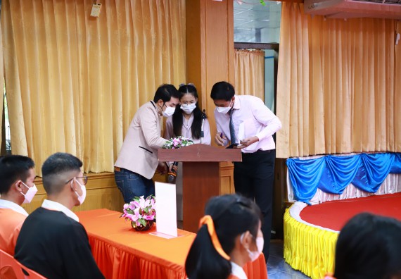 ภาพกิจกรรม  คณะวิทยาศาสตร์และเทคโนโลยี จัดกิจกรรมค่ายวิทยาศาสตร์สัญจร ปีการศึกษา 2565  โรงเรียนปางศิลาทองศึกษา