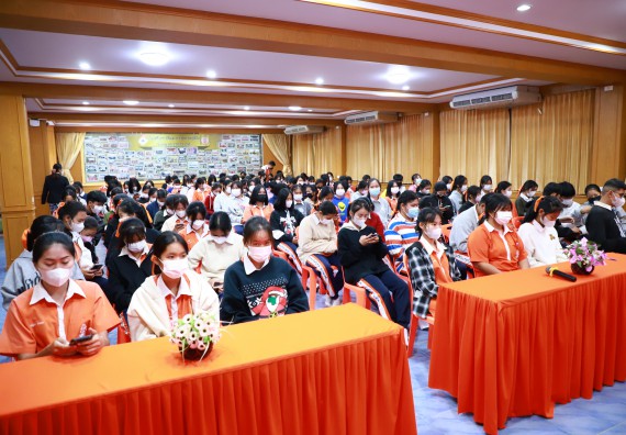 ภาพกิจกรรม  คณะวิทยาศาสตร์และเทคโนโลยี จัดกิจกรรมค่ายวิทยาศาสตร์สัญจร ปีการศึกษา 2565  โรงเรียนปางศิลาทองศึกษา