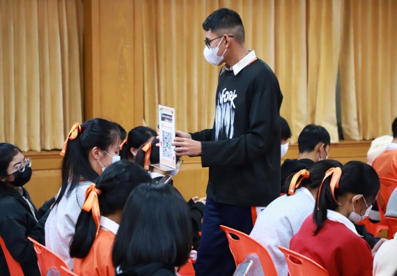 ภาพกิจกรรม  คณะวิทยาศาสตร์และเทคโนโลยี จัดกิจกรรมค่ายวิทยาศาสตร์สัญจร ปีการศึกษา 2565  โรงเรียนปางศิลาทองศึกษา