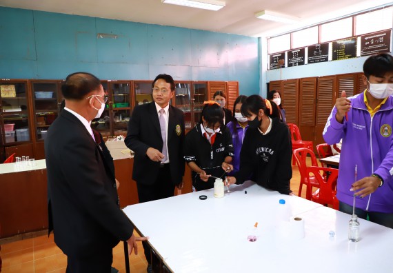 ภาพกิจกรรม  คณะวิทยาศาสตร์และเทคโนโลยี จัดกิจกรรมค่ายวิทยาศาสตร์สัญจร ปีการศึกษา 2565  โรงเรียนปางศิลาทองศึกษา