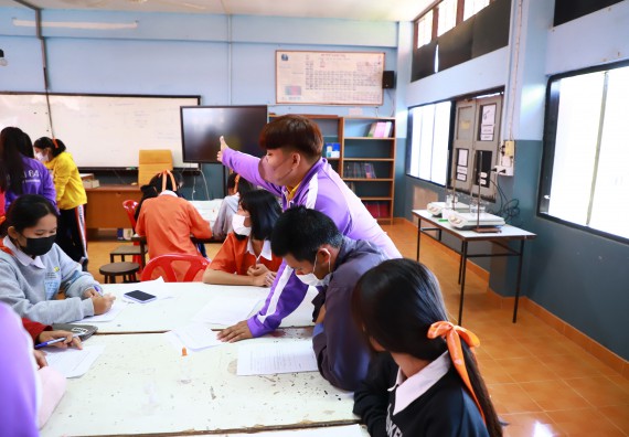 ภาพกิจกรรม  คณะวิทยาศาสตร์และเทคโนโลยี จัดกิจกรรมค่ายวิทยาศาสตร์สัญจร ปีการศึกษา 2565  โรงเรียนปางศิลาทองศึกษา